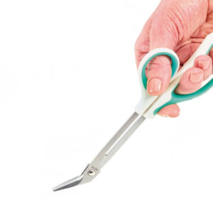 How to Cut Nails With Nail Scissor Properly in UK 2023
