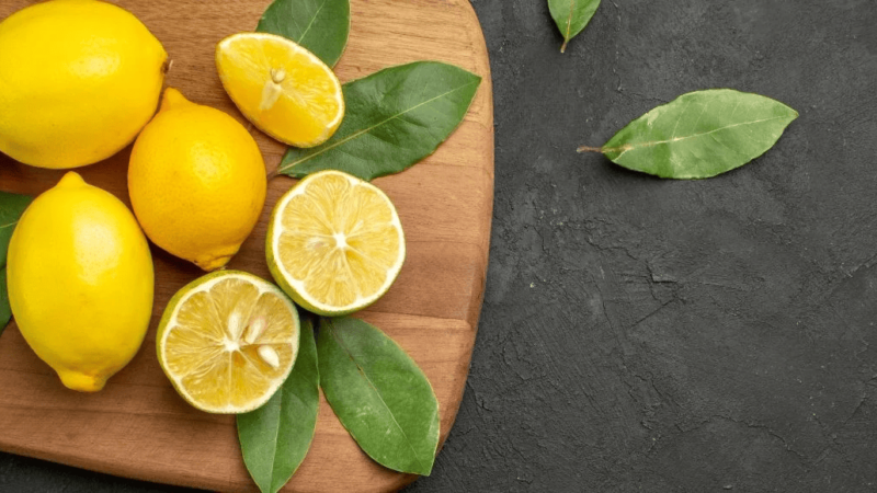 Here are 7 awesome health benefits of lemon juice