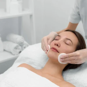 5 Reasons To Consider a Professional Facial