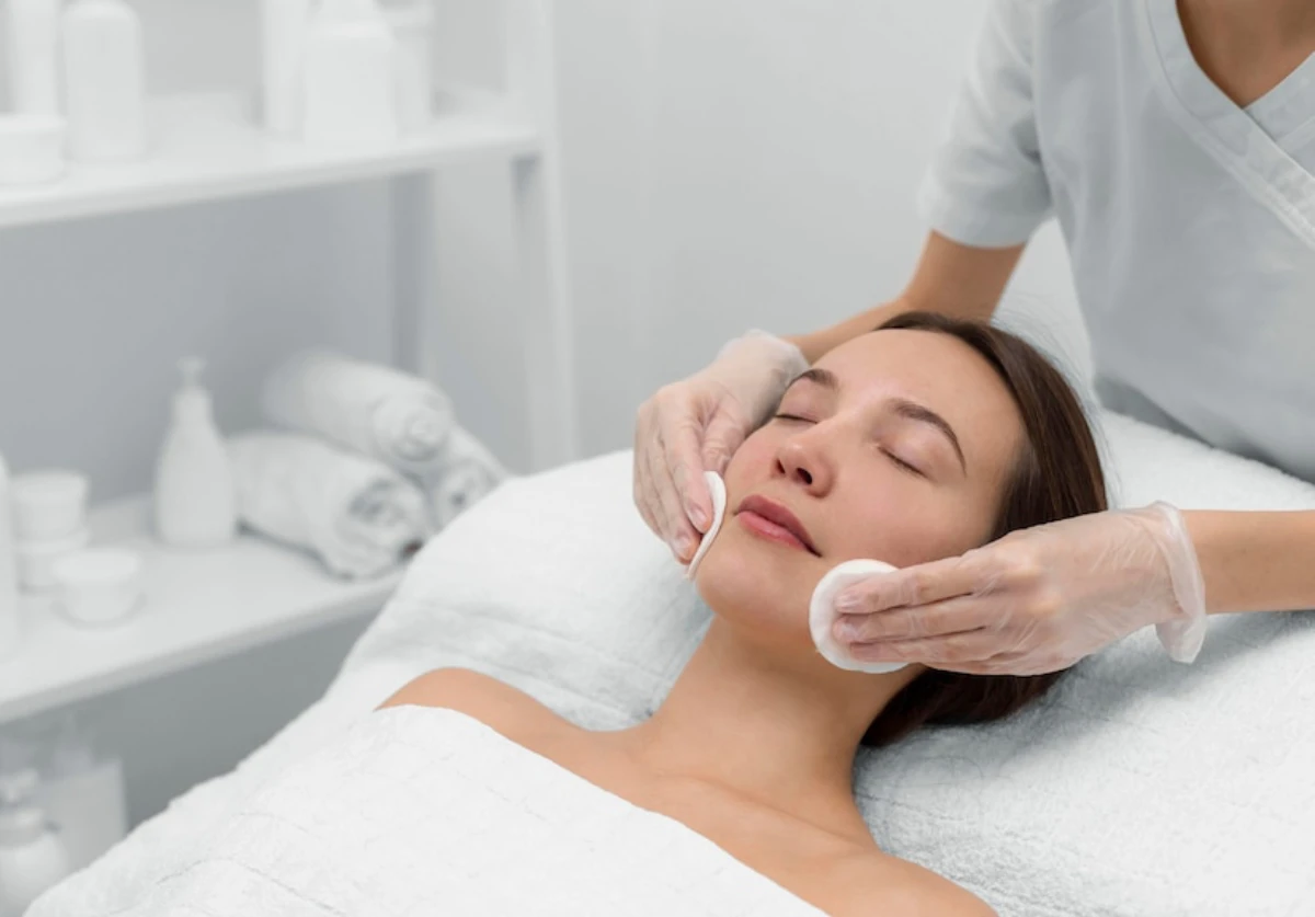 5 Reasons To Consider a Professional Facial